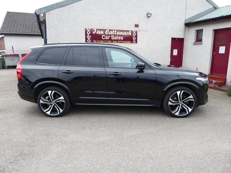 View VOLVO XC90 2.0 Ultimate Dark B5 AWD (250 hp) Auto 7 seat